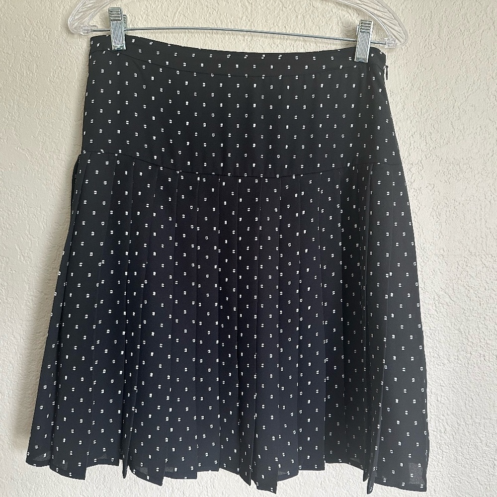 Halogen Pleated Skirt - Black w/White Dot - Size 8